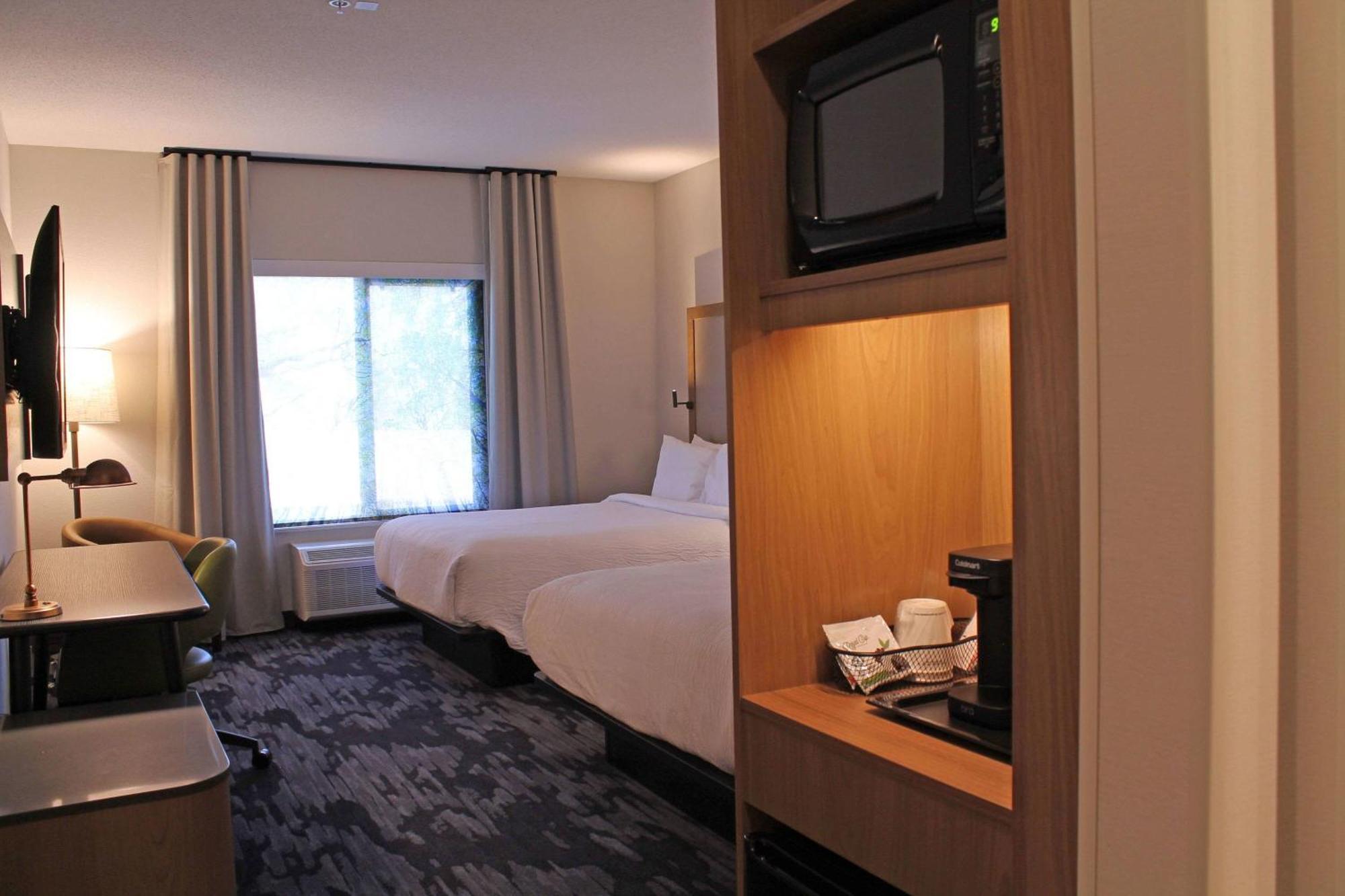 Fairfield By Marriott & St Louis South 3*
