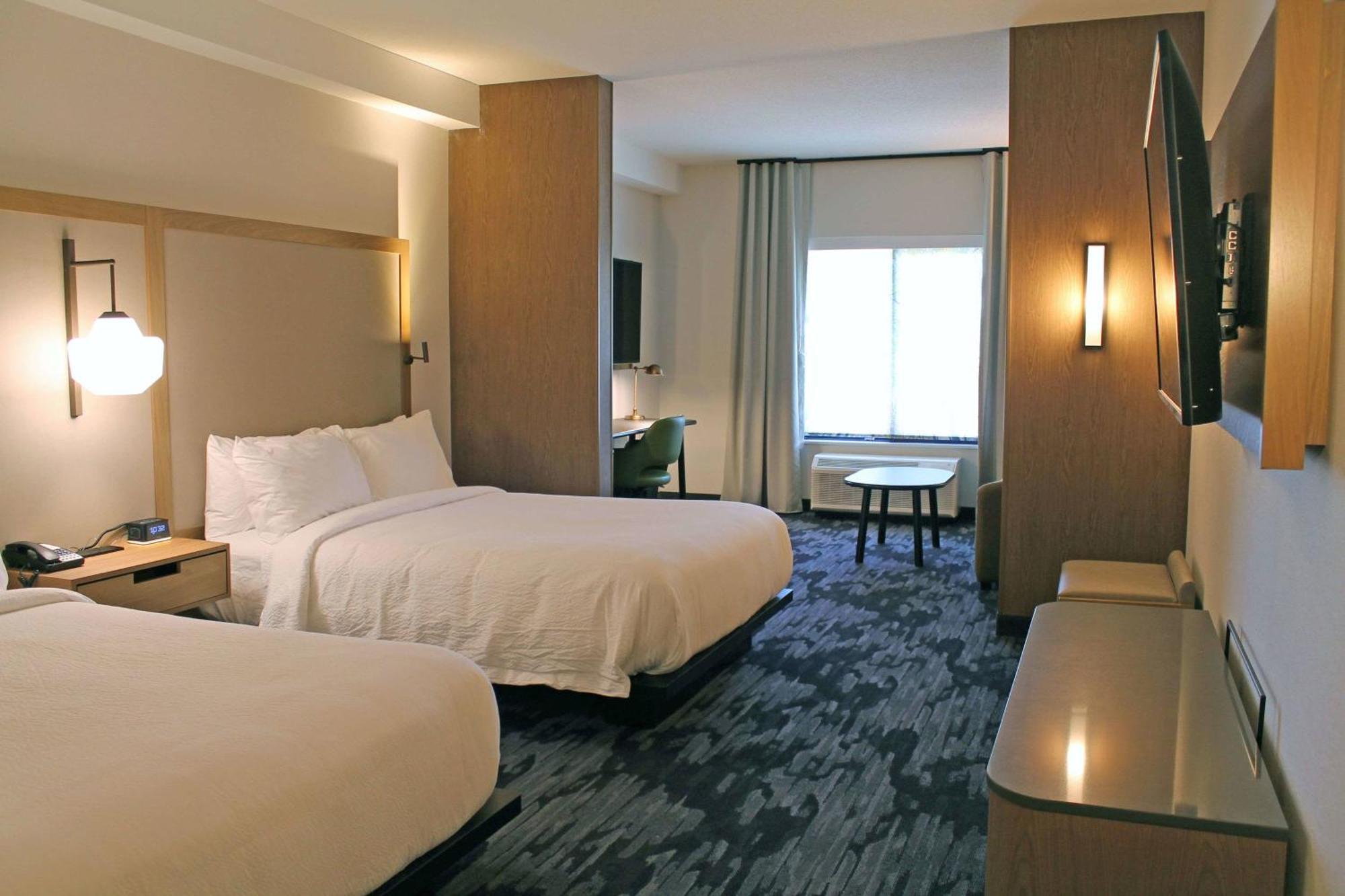 Fairfield By Marriott & St Louis South